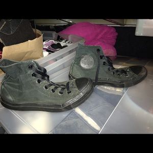 7 pairs high top converse